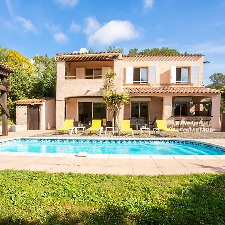105m² Piscine Proche Golf *